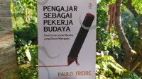 Image of PENGAJAR SEBAGAI PEKERJA BUDAYA